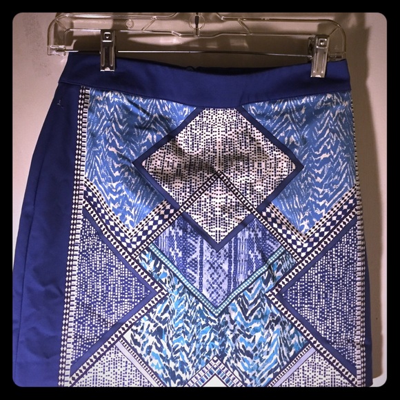 H&M blue mini skirt!🐝