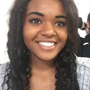 Meet your Posher, Savannah