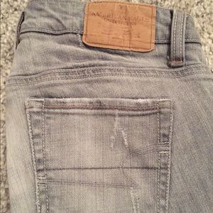 Grey A&E skinny jeans!