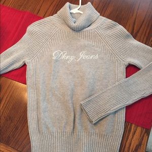 DKNY GREY TURTLENECK SWEATER