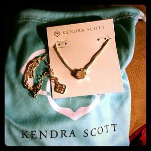 !!Kendra Scott Necklace Crystal White!!!