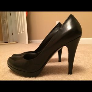 Nine West Pointy Toe Matte Leather Pumps