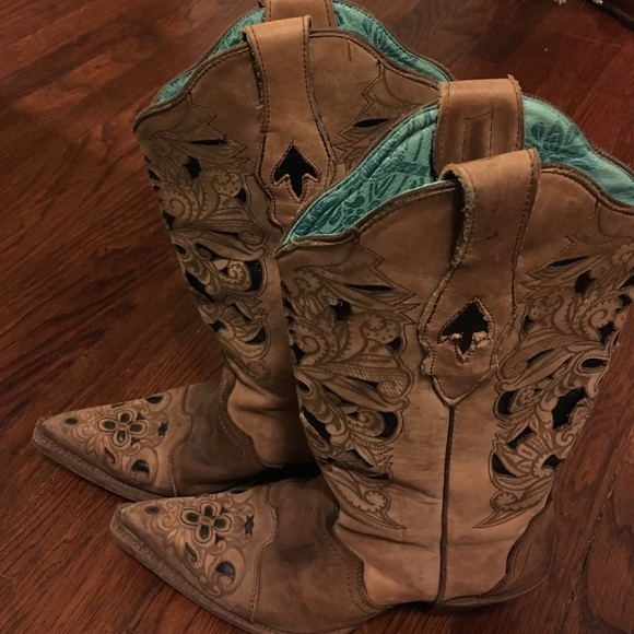 *SOLD* Corral Brown Floral Tool Leather Boot - Picture 4 of 4