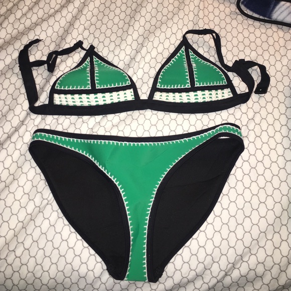 Triangl bathing suit