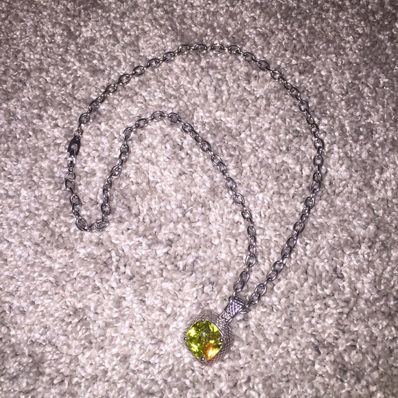 Beautiful Peridot necklace & matching ring! - Picture 2 of 3