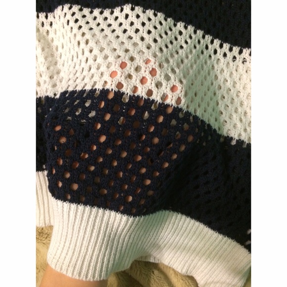 Long-sleeved navy and white striped top - Picture 3 of 3