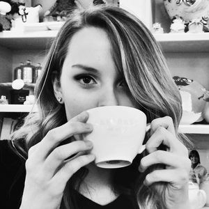 Meet your Posher, Emma