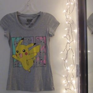 ❌SOLD❌⚡️ Pikachu Tee ⚡️
