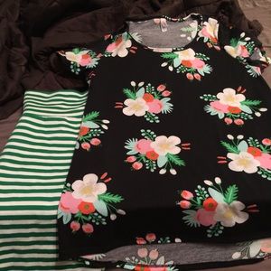 Lularoe Cassie and classic t in small