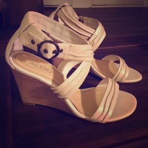 Cream colored spring heel from Aldo
