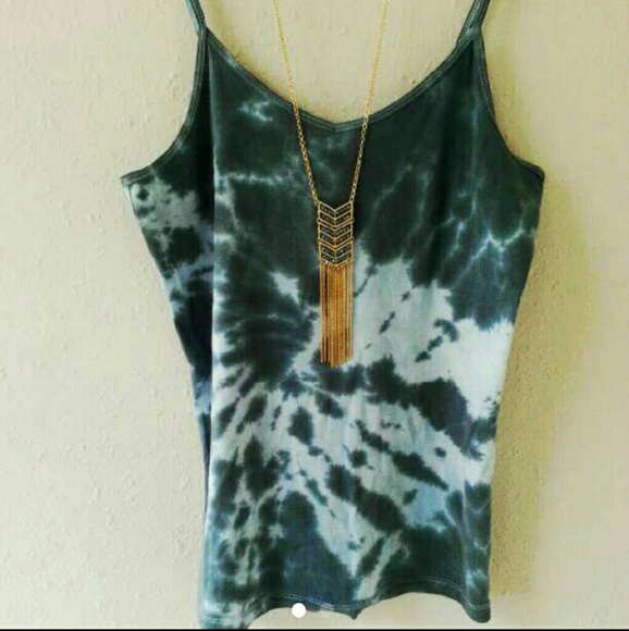 Beautiful gold necklace with blue beads