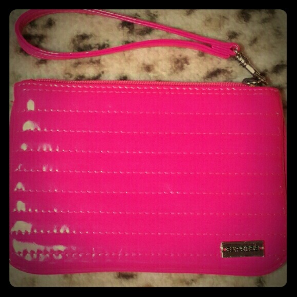 Wristlet