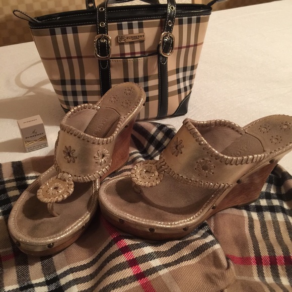 🌻AUTHENTIC JACK ROGERS WEDGES🌻