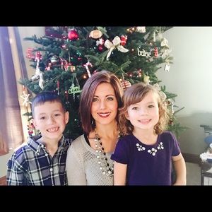 Meet your Posher, Julie