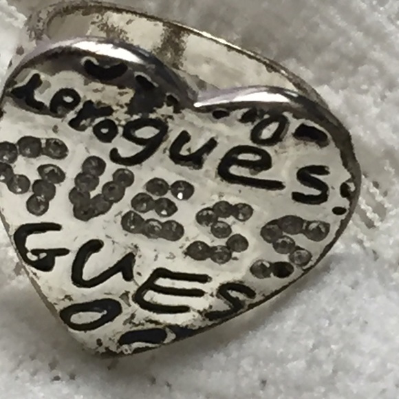guess ring - Picture 2 of 3