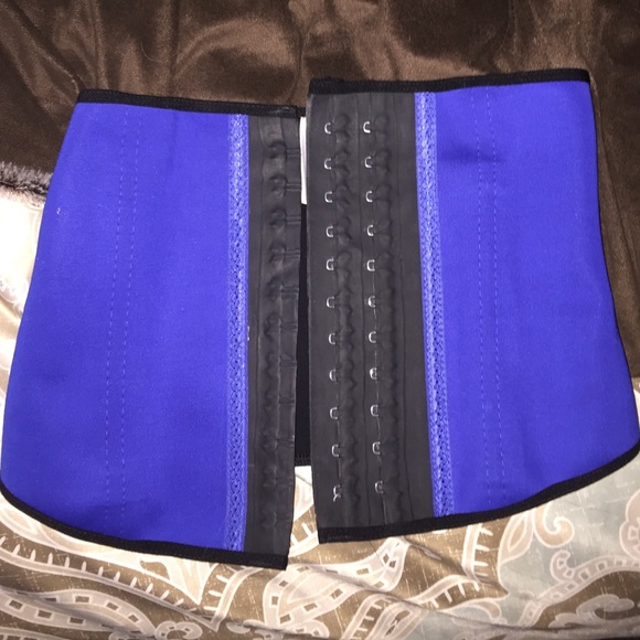Ann chery workout waist cincher/trainer