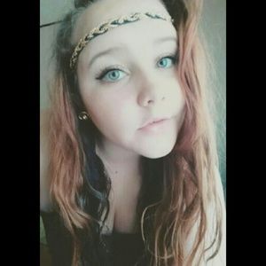 Meet your Posher, Tori