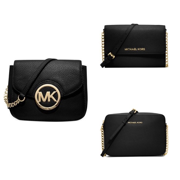 ISO MICHAEL KORS CROSSBODY