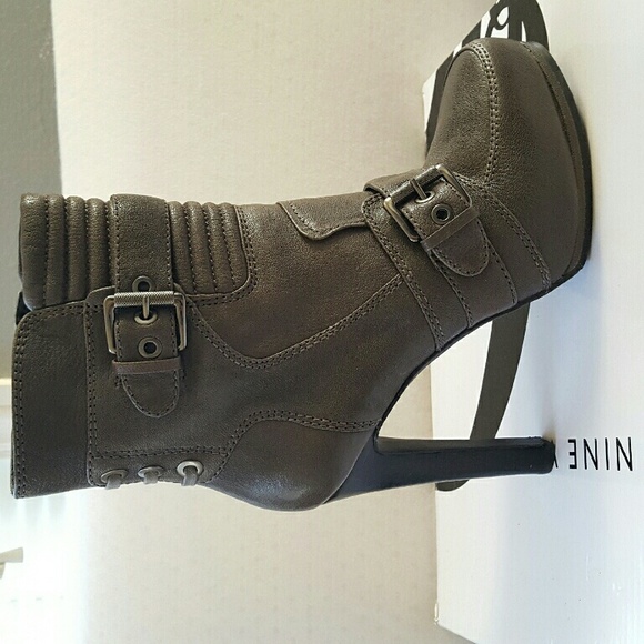 Nine West Grey Leather Boots