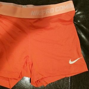 Nike Pro Combat