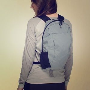 ❌sold❌Lululemon ALL REFLECTIVE Run From Work