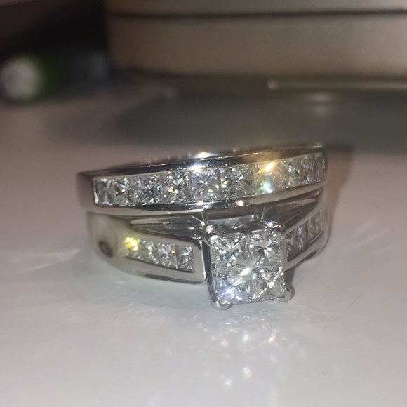 2CT princess cut bridal set