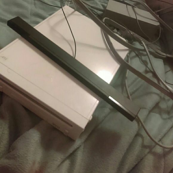 WII CONSOLE