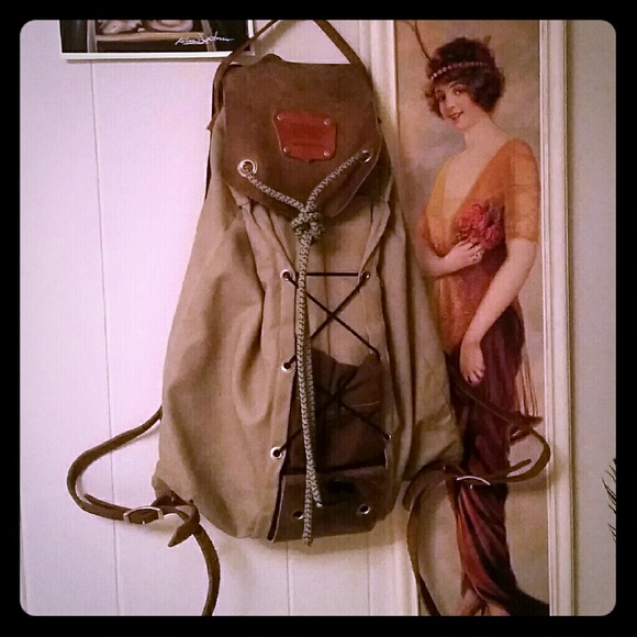 goertzen leather backpack