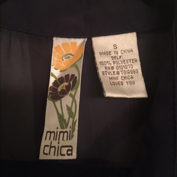 Sheer Button-Down Blouse - Picture 3 of 4