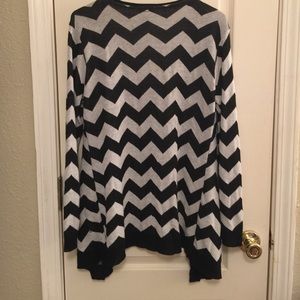 Rue 21 - Cardigan - size large - PRICE FIRM
