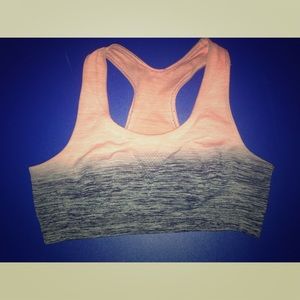 sports bra