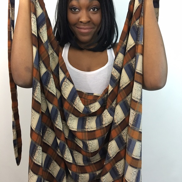 VINTAGE WRAP SKIRT!! - Picture 4 of 5