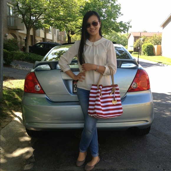 Meet your Posher, Rochelle - Picture 2 of 4