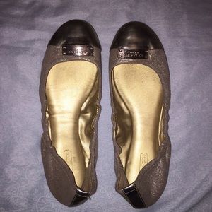 Coach flats