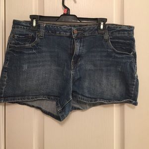 Cato shorts - Size 16