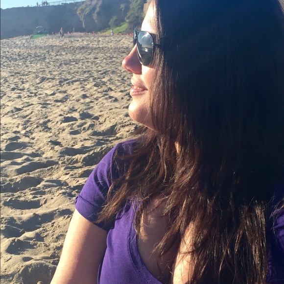 Meet your Posher, Kailin - Picture 1 of 1