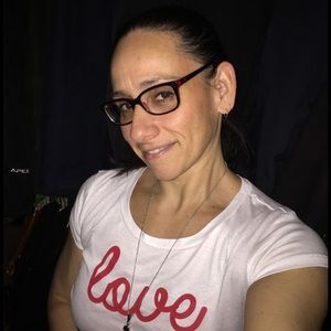 Meet your Posher, Angelica