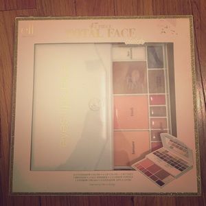 E.L.F. 47 Piece Total Face Clutch