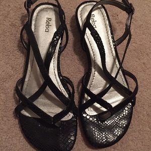 🌟 Sale🌟 Black leather strappy sandals