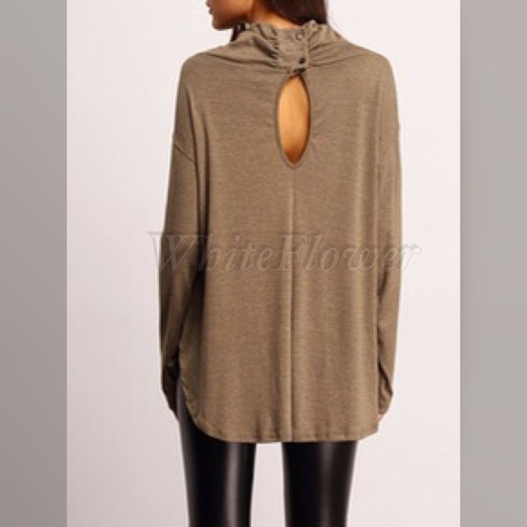 NEW! long Sleeve High Neck T-Shirt. - Picture 3 of 3