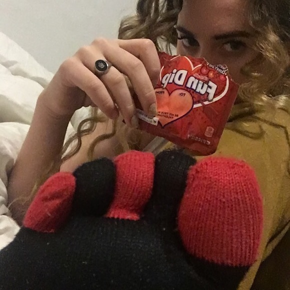 Meet your Posher, Claire - Picture 4 of 4