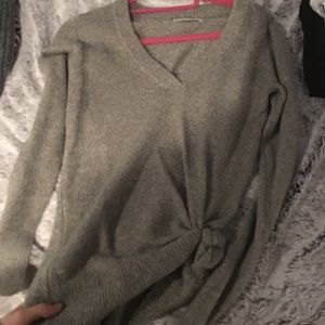 A&f sweater