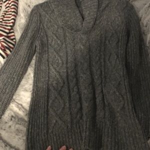A&f turtleneck