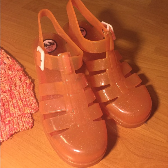 Sparkly Coral JuJu Jellies 💛