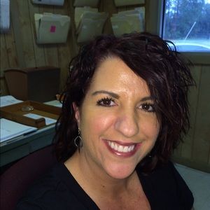 Meet your Posher, Melanie