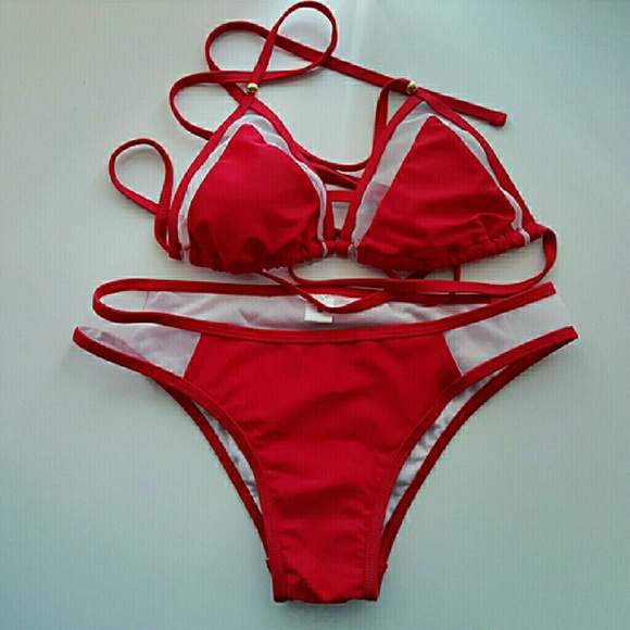 NEW Padded Mesh Panel Bikini Set - Picture 3 of 4