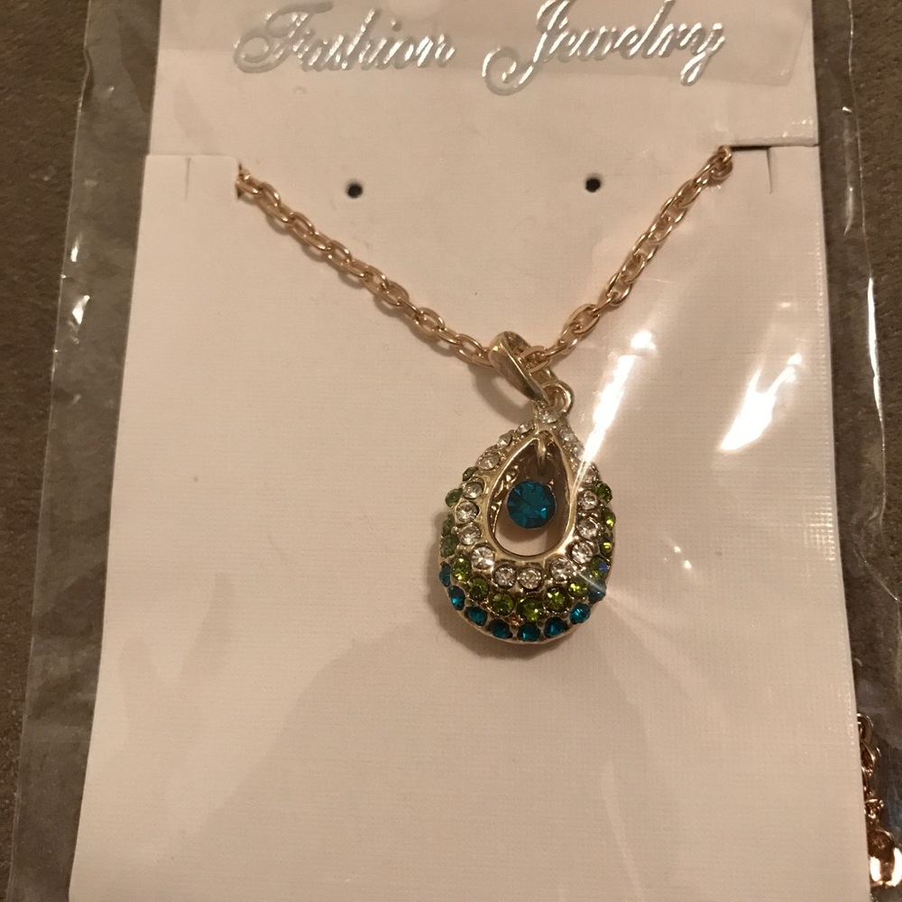 Tear Drop Rhinestone Necklace