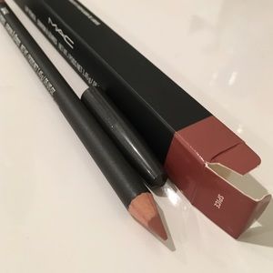 NEW MAC COSMETICS - spice lipliner