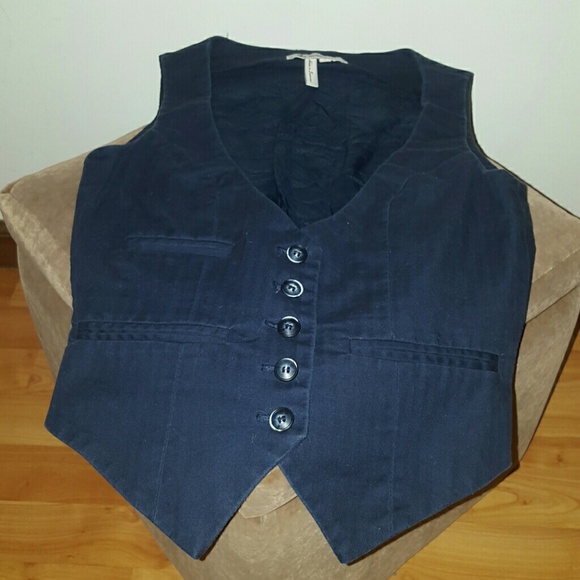BCBGeneration fitted vest