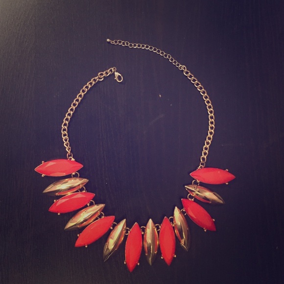 Akira necklace